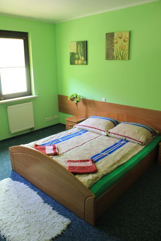 ביאליסטוק Adeo Hostel מראה חיצוני תמונה