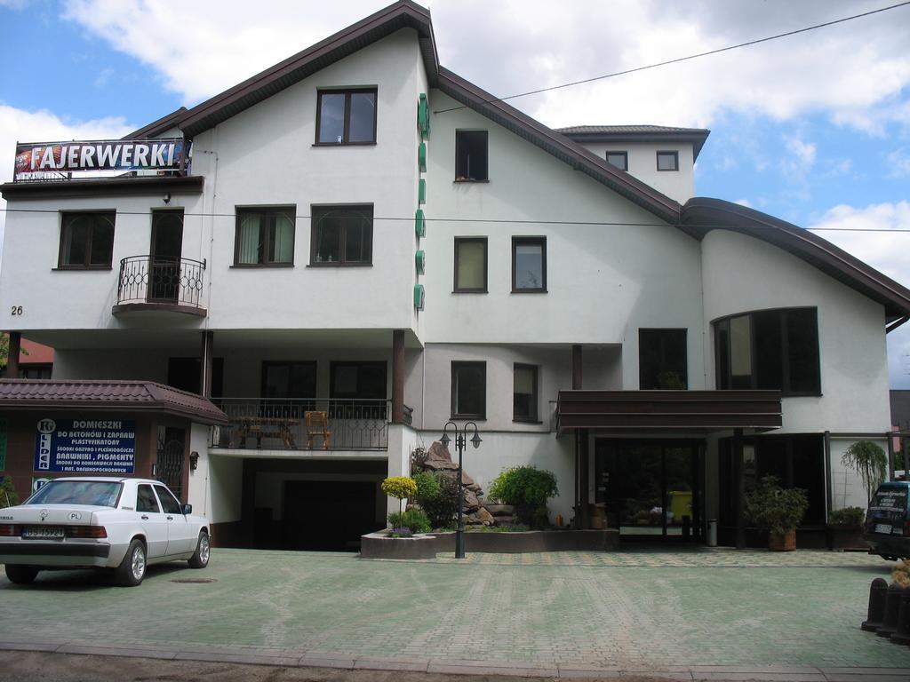 ביאליסטוק Adeo Hostel מראה חיצוני תמונה