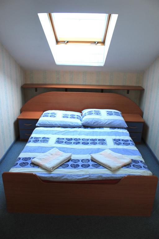 ביאליסטוק Adeo Hostel מראה חיצוני תמונה